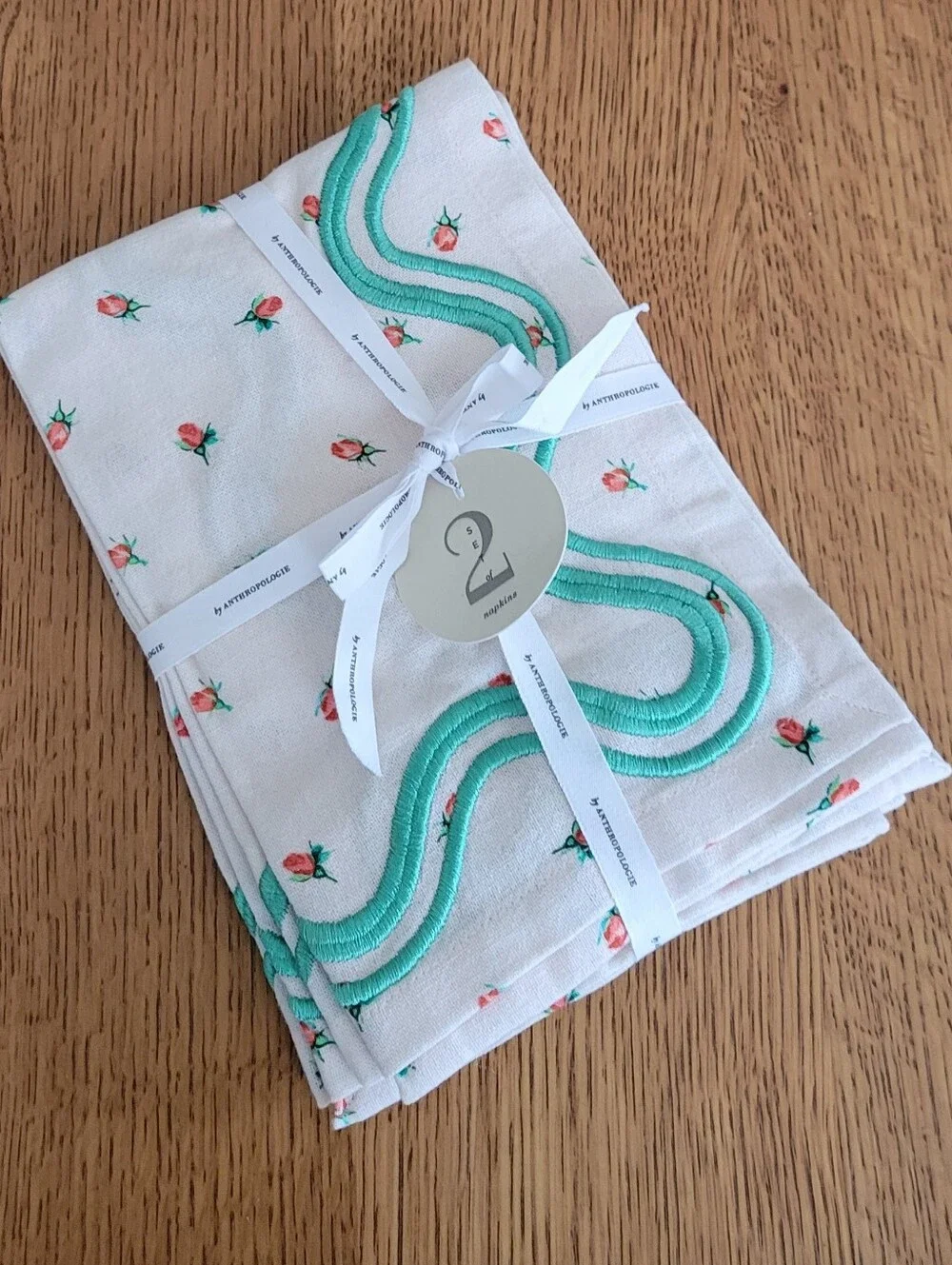 Anthropologie Madeline Napkins, set of 2, floral rosebud print - pink, green